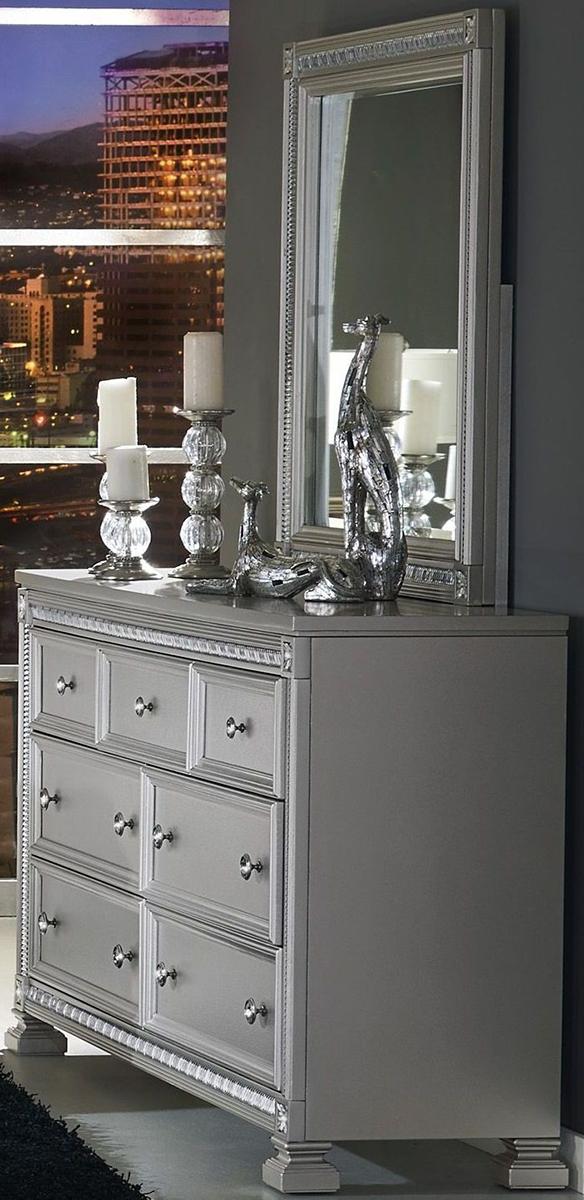 Homelegance Bevelle 7 Drawer Dresser in Silver 1958-5