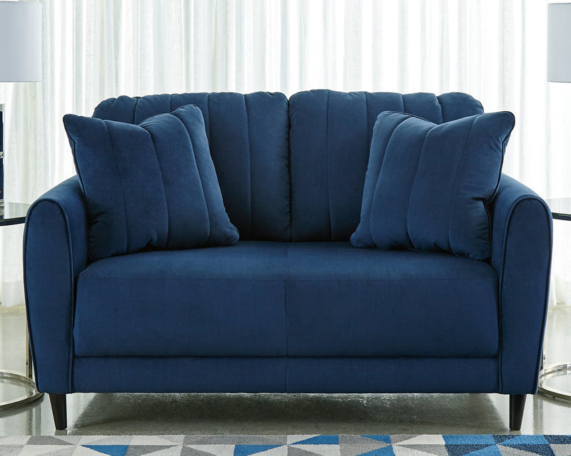 Enderlin Loveseat image