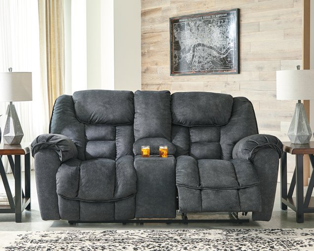 Capehorn Reclining Loveseat image