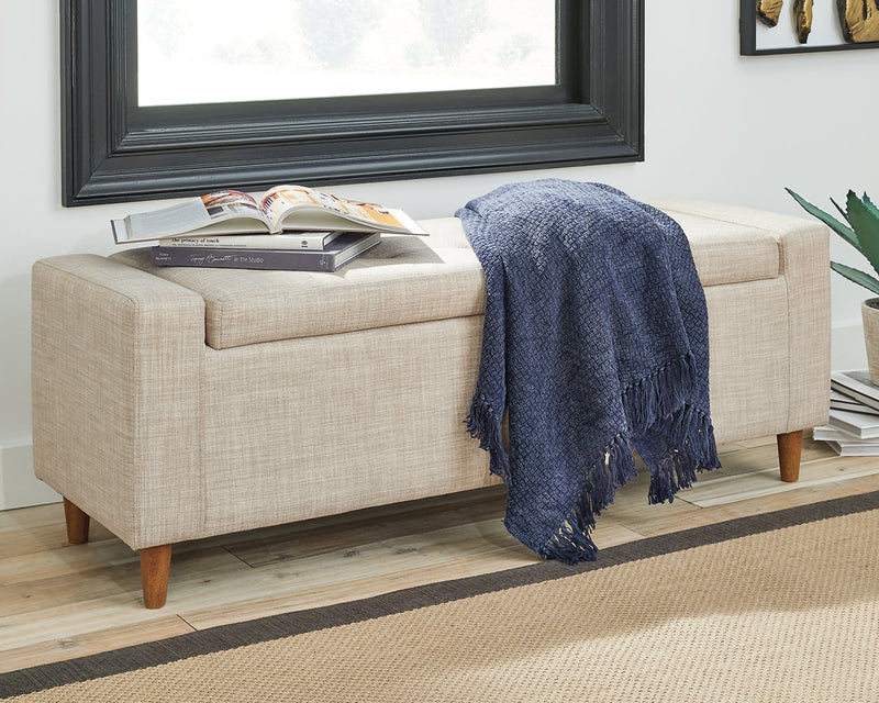 Winler Upholstered Accent Bench