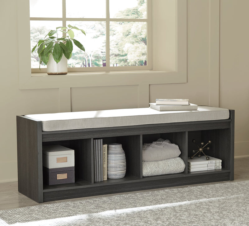 Yarlow Storage Bench