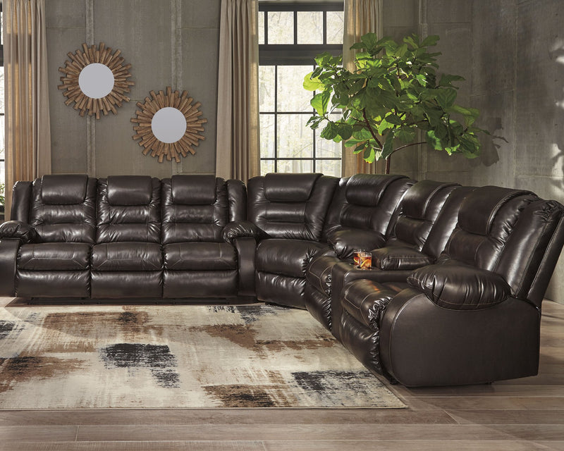 Vacherie 3-Piece Reclining Sectional image