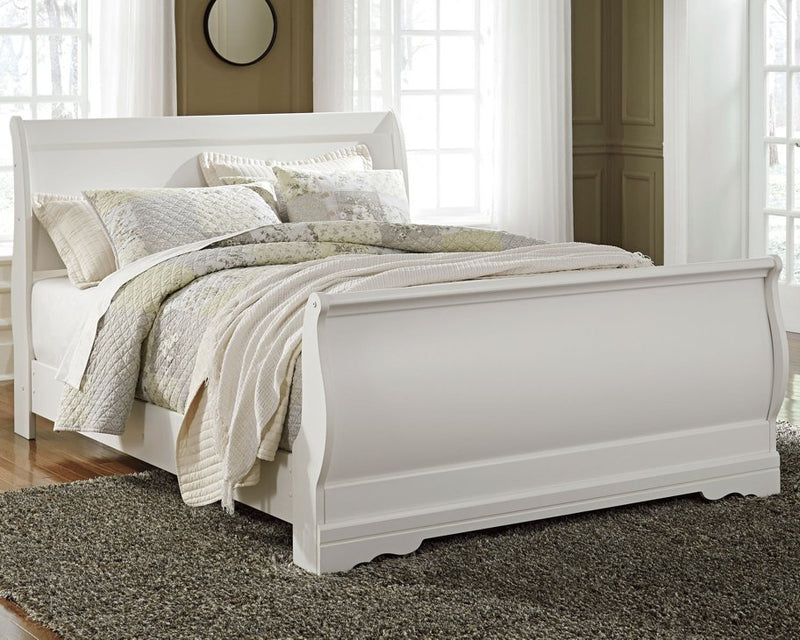 Anarasia Sleigh Bed