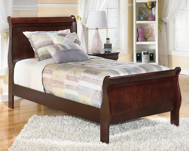 Alisdair Sleigh Bed image