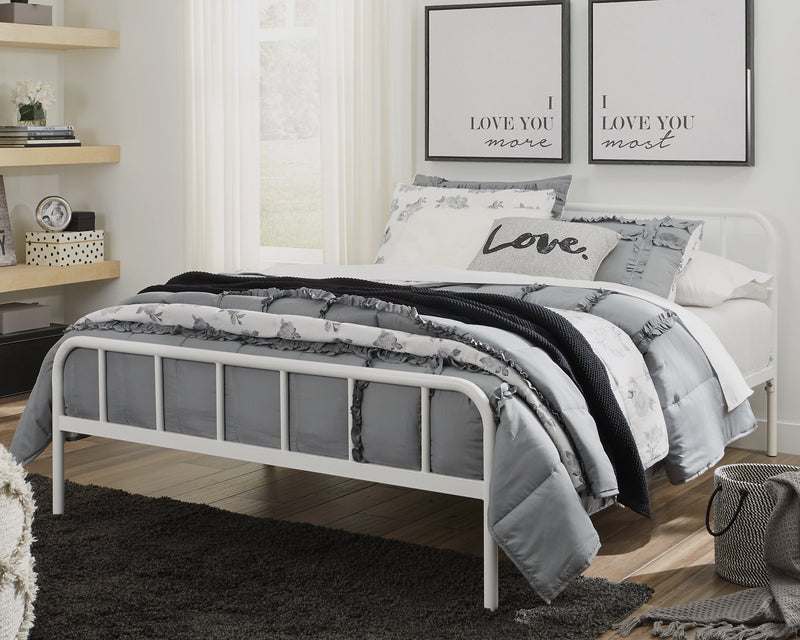 Trentlore Platform Bed