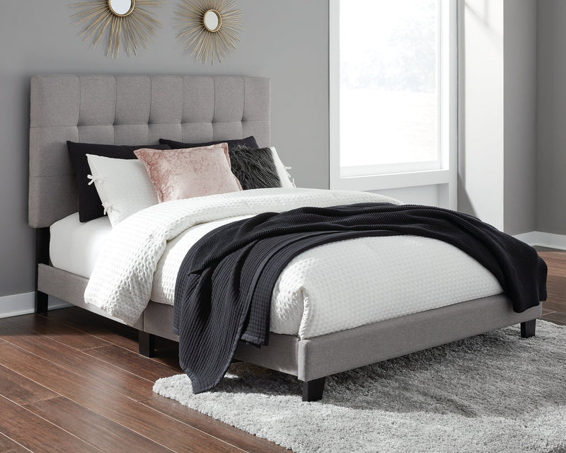 Adelloni Upholstered Bed