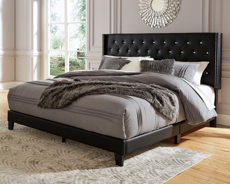 Vintasso Upholstered Bed image