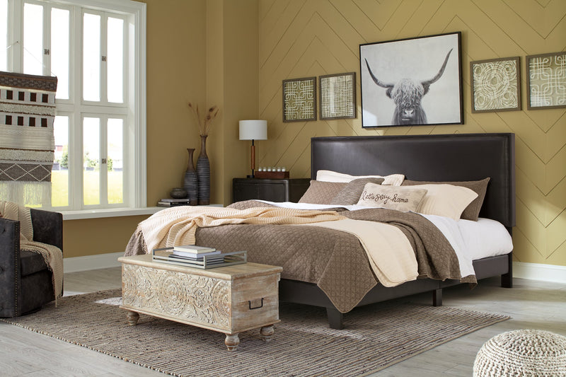 Mesling Queen Upholstered Bed