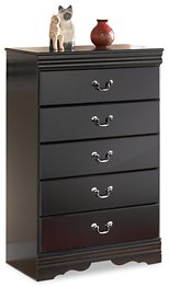 Huey Vineyard Chest of Drawers image