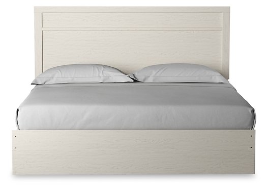 Stelsie Panel Bed