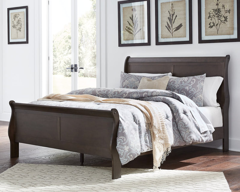 Leewarden Sleigh Bed