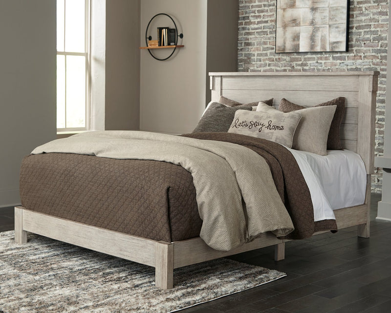 Hollentown Panel Bed