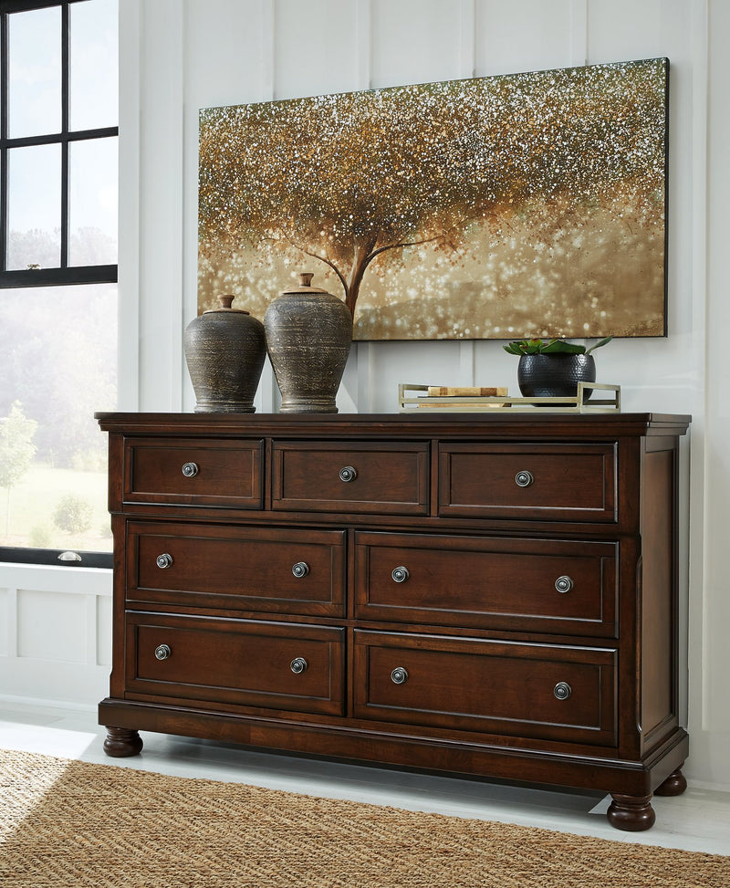 Porter Dresser image