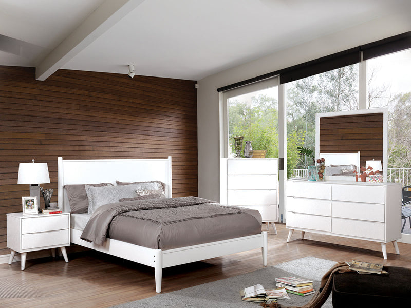 LENNART II White 4 Pc. Full Bedroom Set image