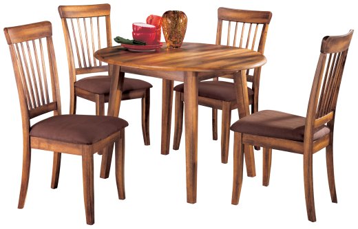 Berringer Dining Room Set