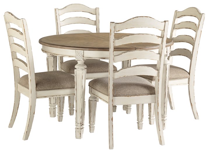 Realyn Dining Room Set