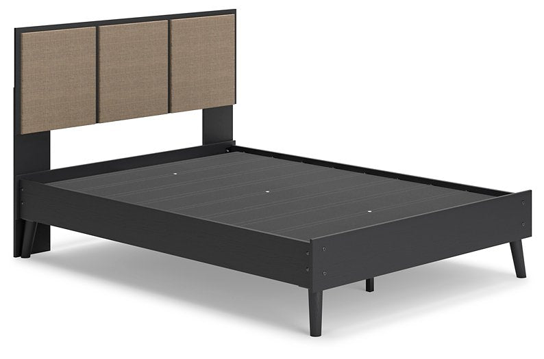 Charlang Platform Bed