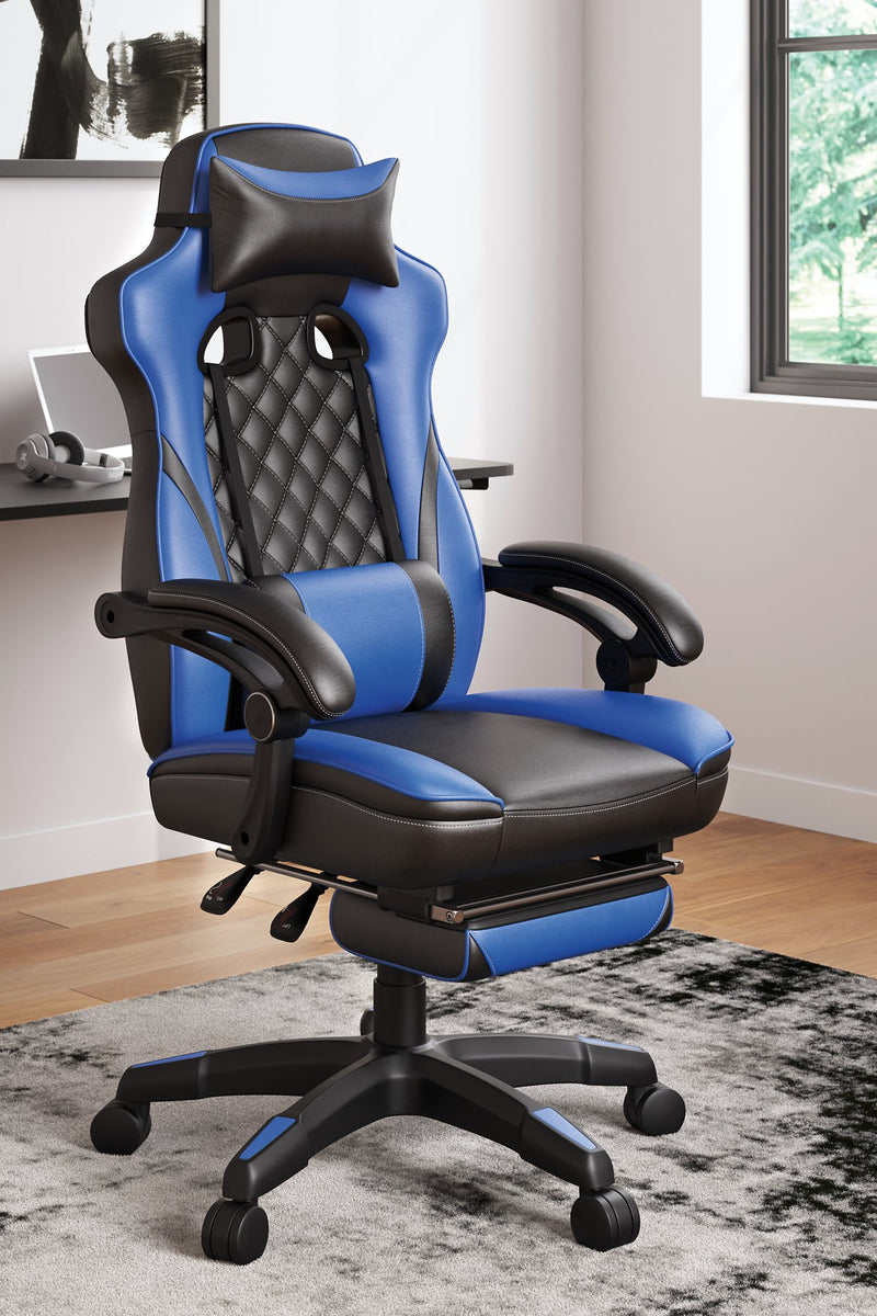 Lynxtyn Home Office Swivel Desk Chair image