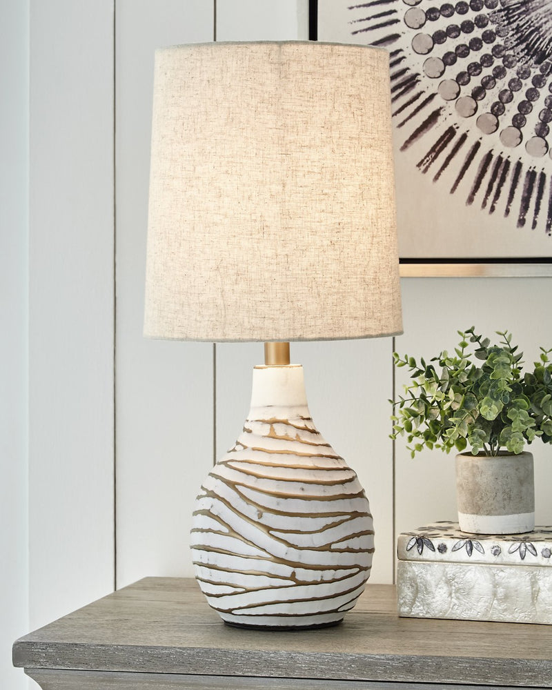 Aleela Table Lamp image