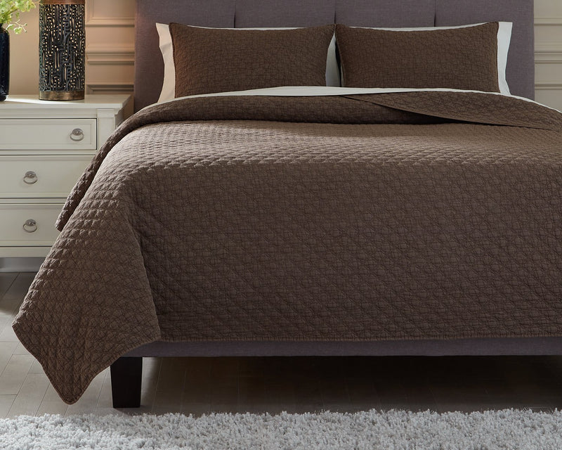 Ryter QueenFull Coverlet Set image