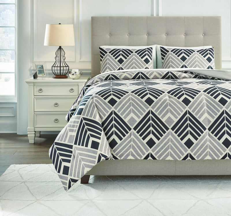 Ellowyn Queen Comforter Set image