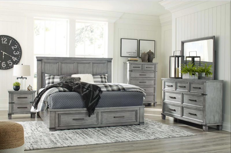 Russelyn 5-Piece Bedroom Set