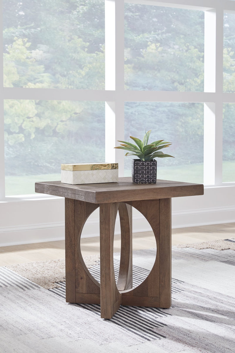 Abbianna End Table image